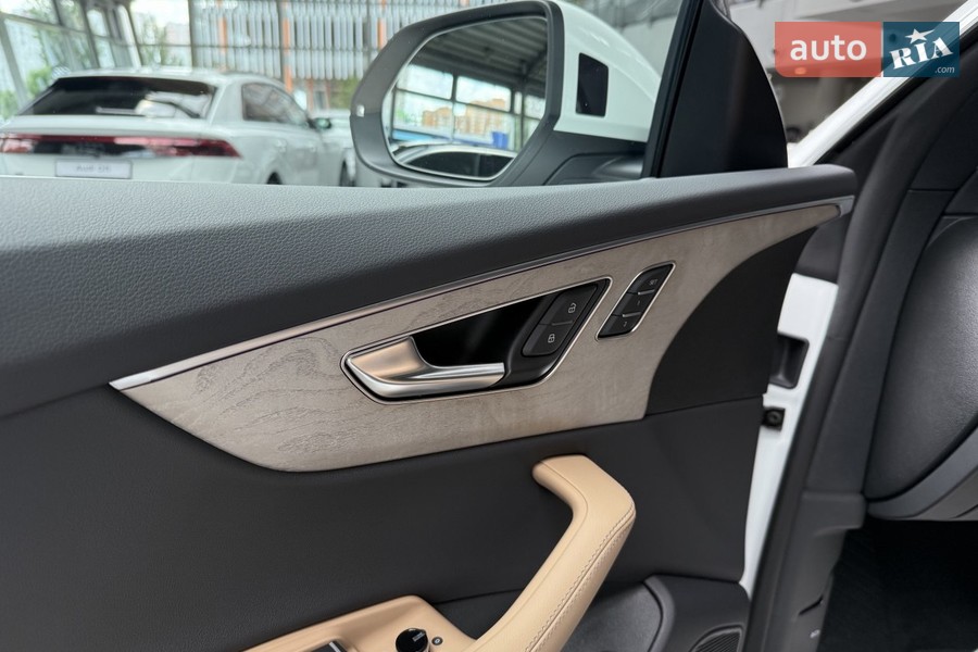 Audi Q8 - фото 9