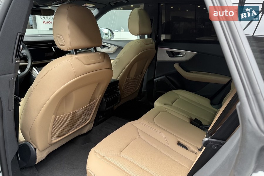 Audi Q8 - фото 8
