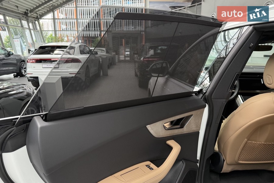 Audi Q8 - фото 10
