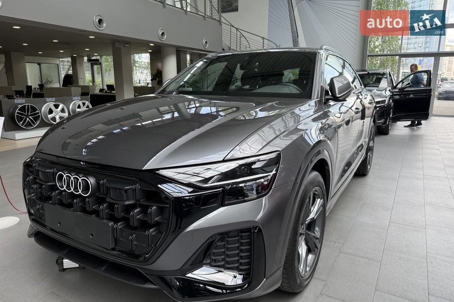 Audi Q8 - фото 2