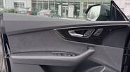 Audi Q8 S-Line