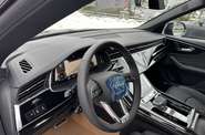 Audi Q8 - фото 13