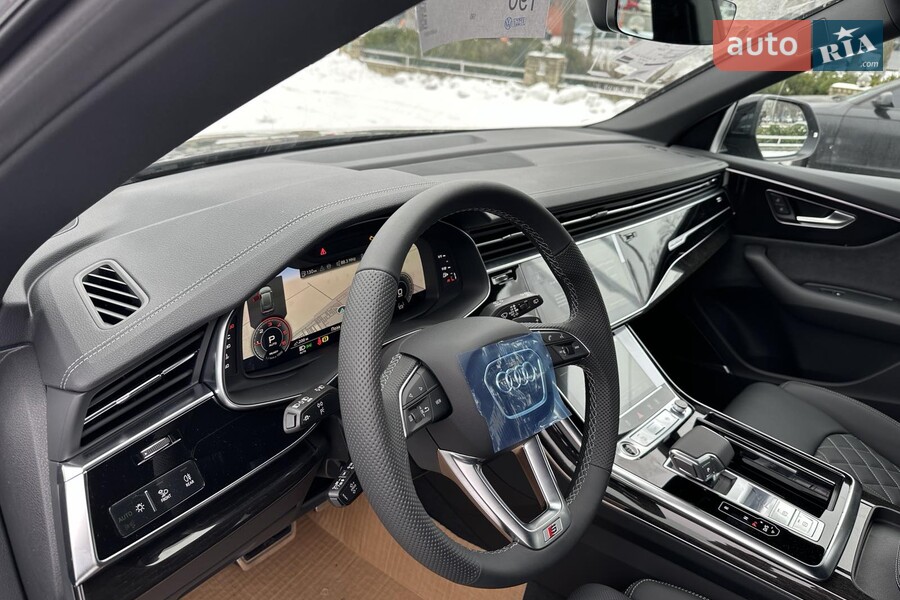 Audi Q8 - фото 13