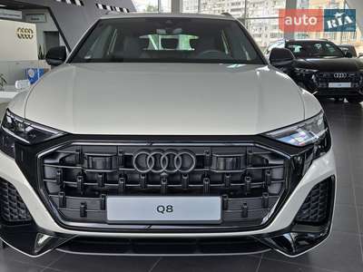 Audi Q8 2025 S-Line