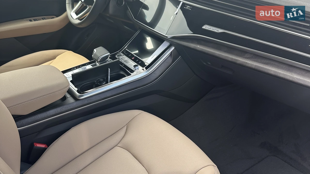 Audi-21