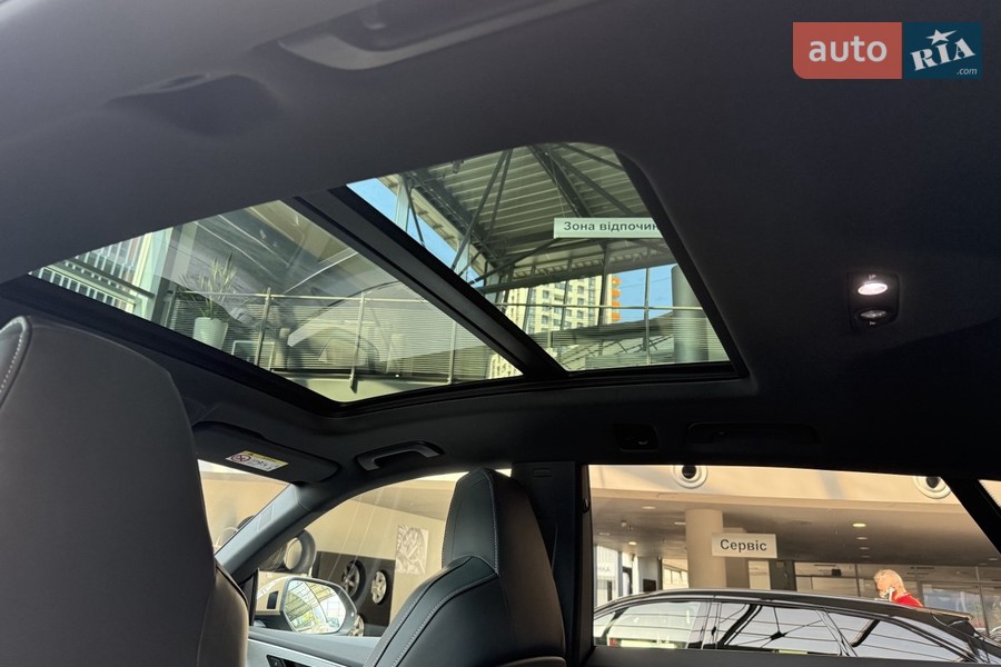 Audi Q8 - фото 8