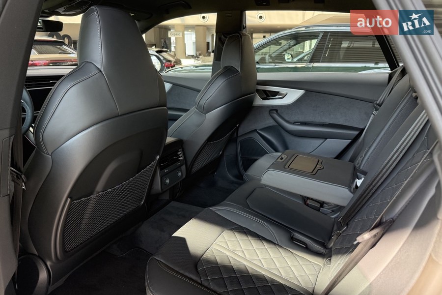 Audi Q8 - фото 8