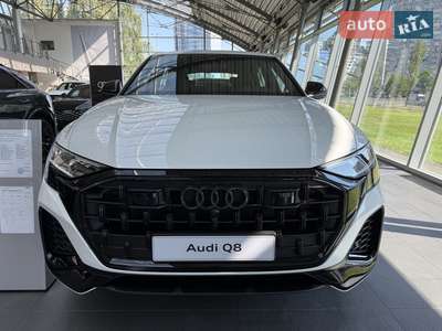 Audi Q8 2025 S-Line