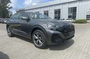 Audi Q8 - фото 1