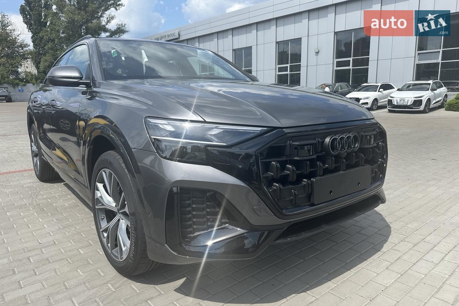 Audi Q8 - фото 6