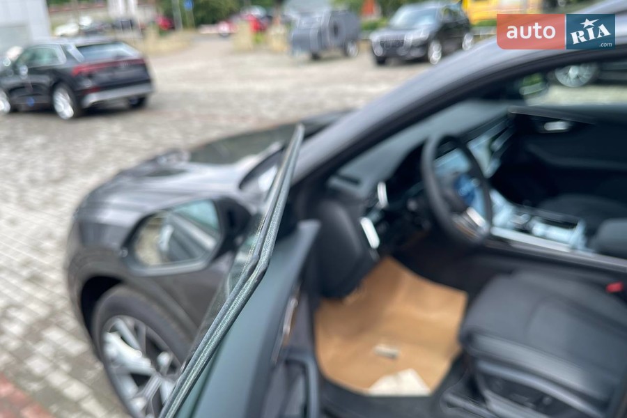Audi Q8 - фото 17