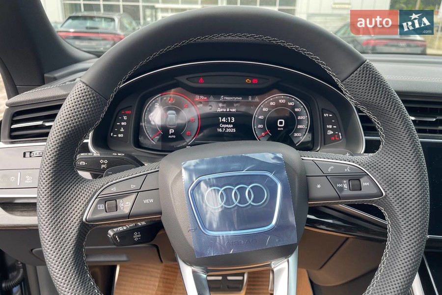 Audi Q8 - фото 14