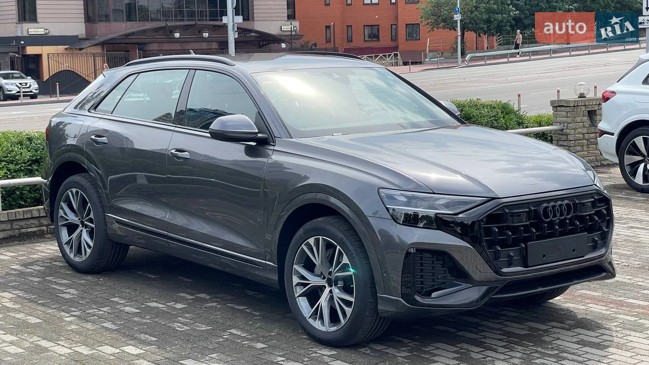Audi Q8 S-Line