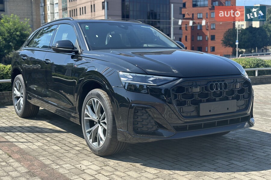 Audi Q8 - фото 33