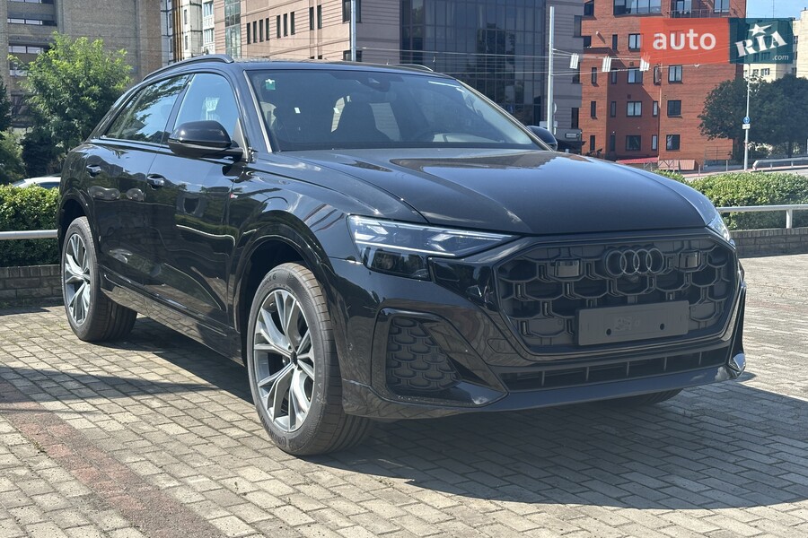 Audi Q8 - фото 37