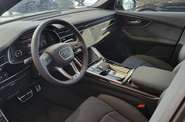 Audi Q8 S-Line