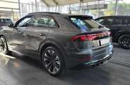 Audi Q8 S-Line