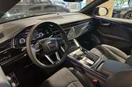 Audi Q8 S-Line