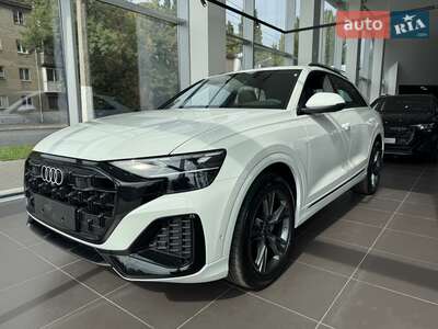 Audi Q8 2025 S-Line