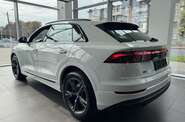 Audi Q8 S-Line