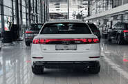 Audi Q8 S-Line