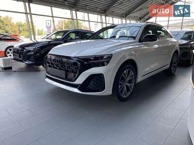 Audi Q8 2025 S-Line