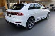 Audi Q8 S-Line