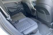 Audi Q8 S-Line