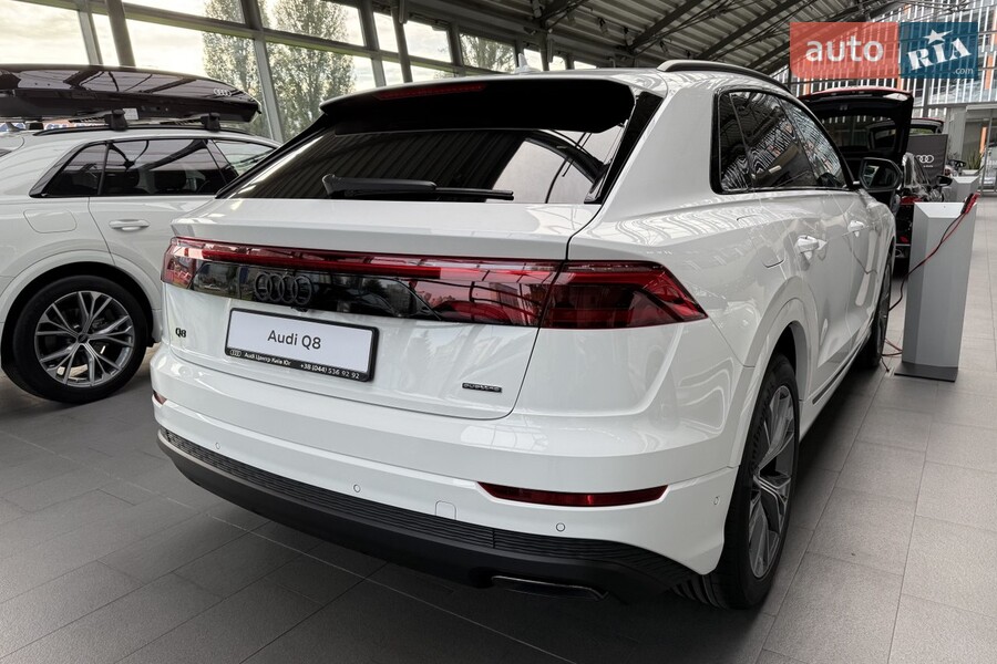 Audi Q8 - фото 4