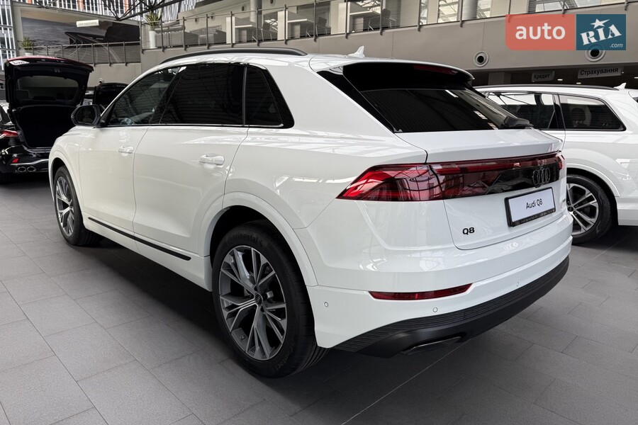 Audi Q8 - фото 3