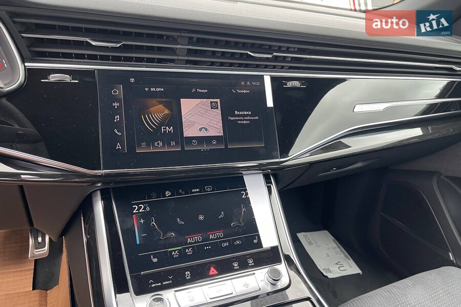 Audi Q8 - фото 16