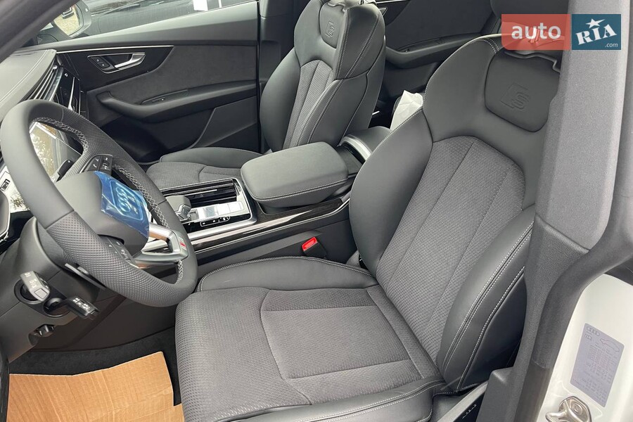 Audi Q8 - фото 13