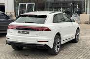 Audi Q8 - фото 5