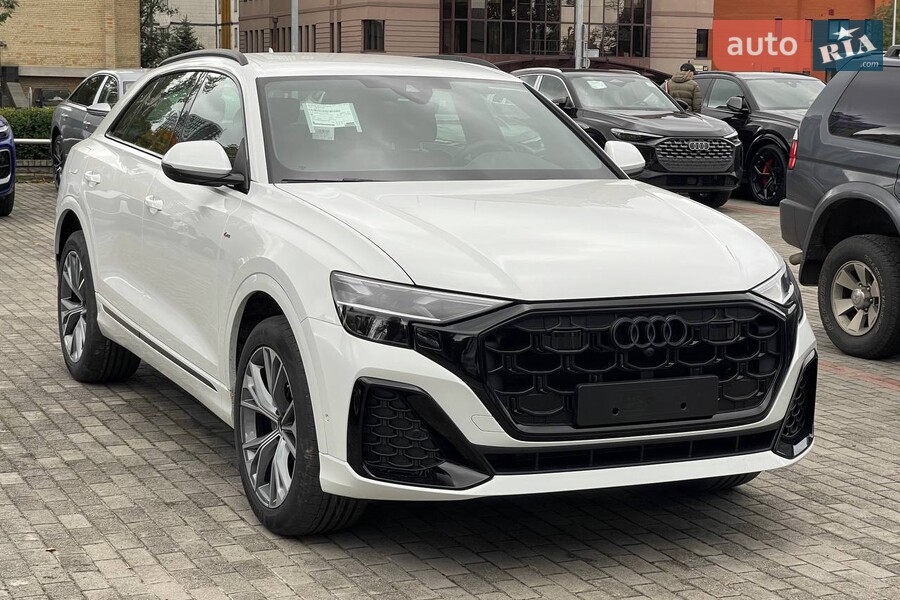 Audi Q8 - фото 3