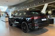 Audi Q8 S-Line