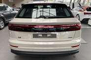 Audi Q8 Audi Q8 S-Line