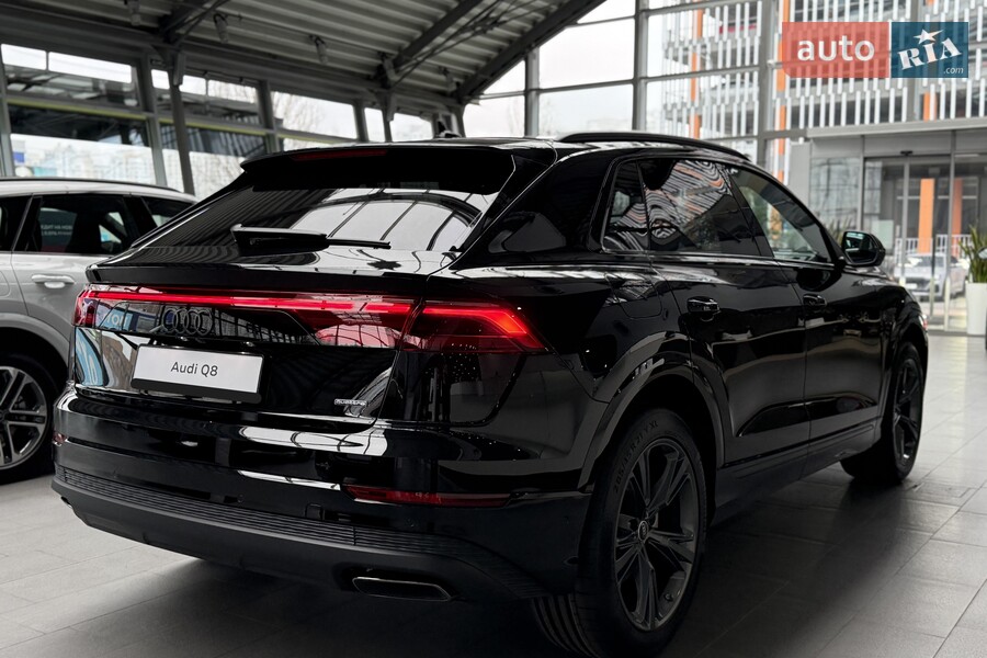 Audi Q8 - фото 5