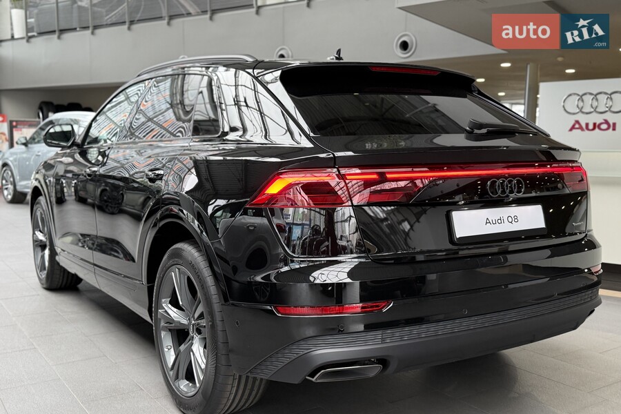 Audi Q8 - фото 8