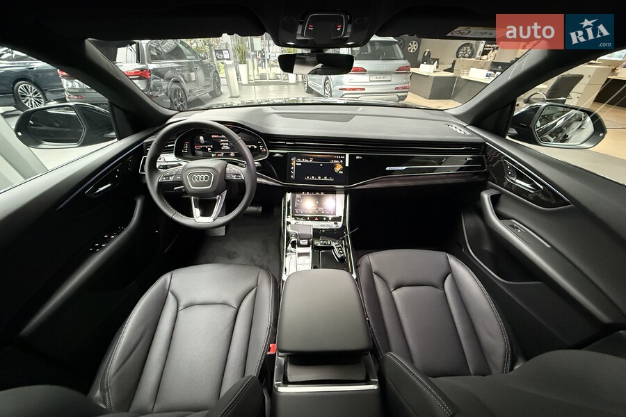 Audi Q8 - фото 14