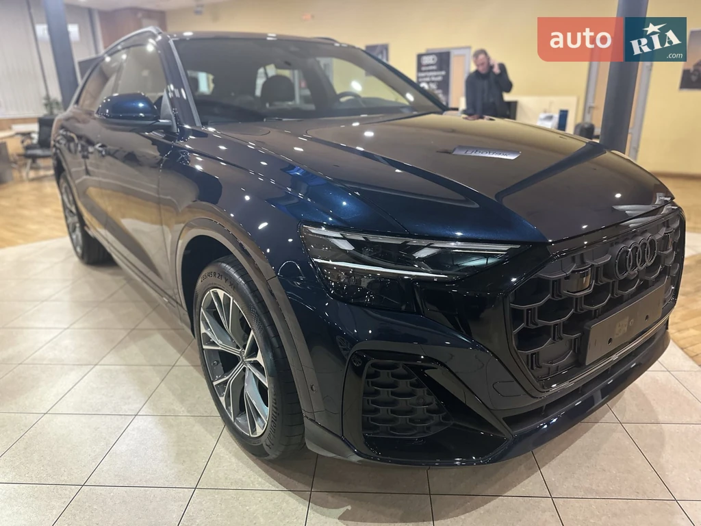 Audi Q8 S-Line