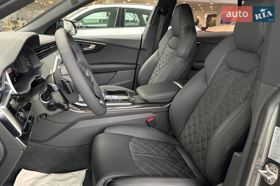 Audi Q8 - фото 10