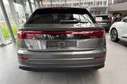 Audi Q8 S-Line