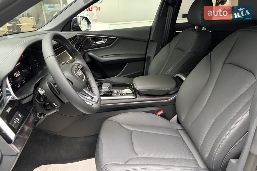 Audi Q8 - фото 6