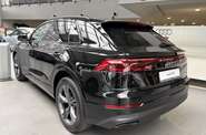 Audi Q8 S-Line
