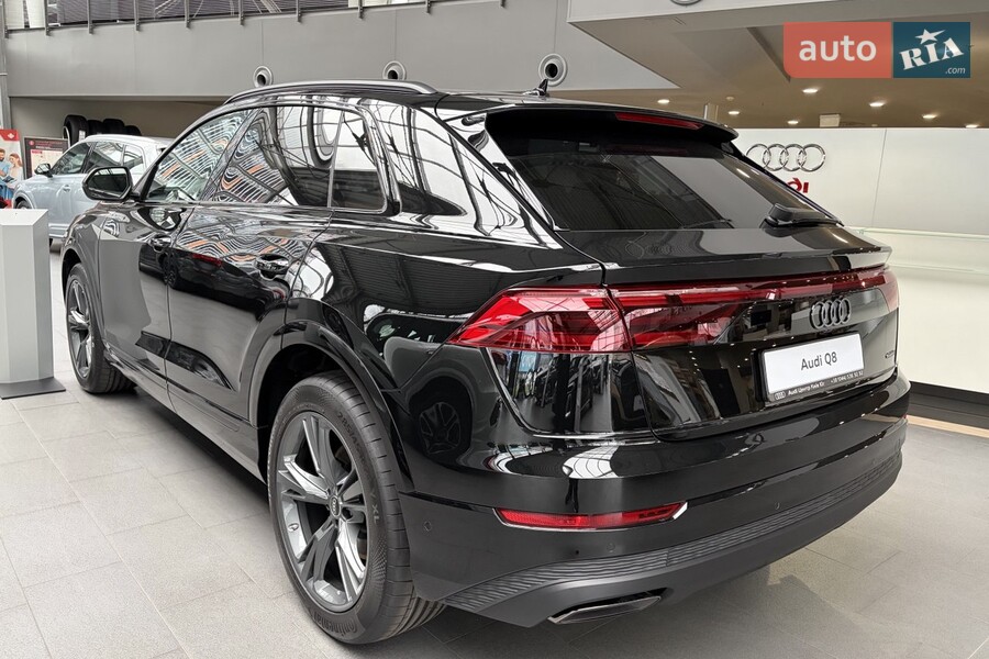 Audi Q8 - фото 3