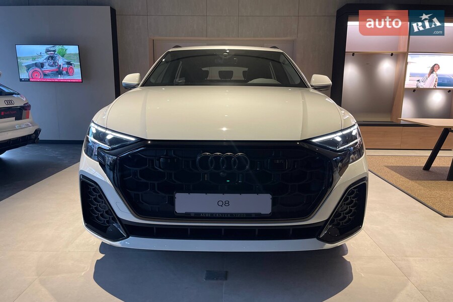 Audi Q8 - фото 5
