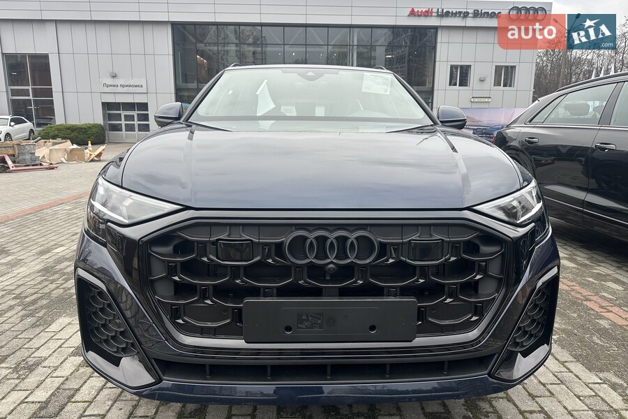 Audi Q8 - фото 19