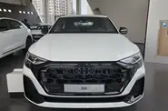 Audi Q8 S-Line