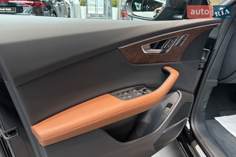 Audi Q8 - фото 8