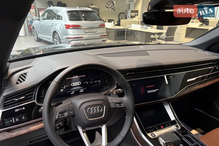 Audi Q8 - фото 6
